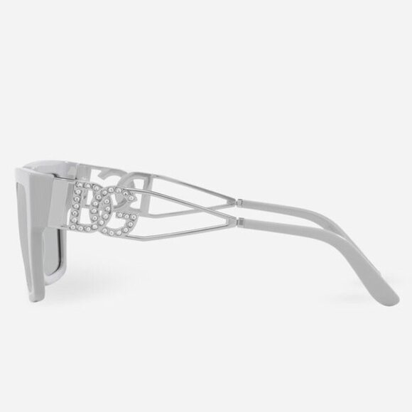 NWT Dolce & Gabbana DG4446B - 341887 DG DIVA SUNGLASSES